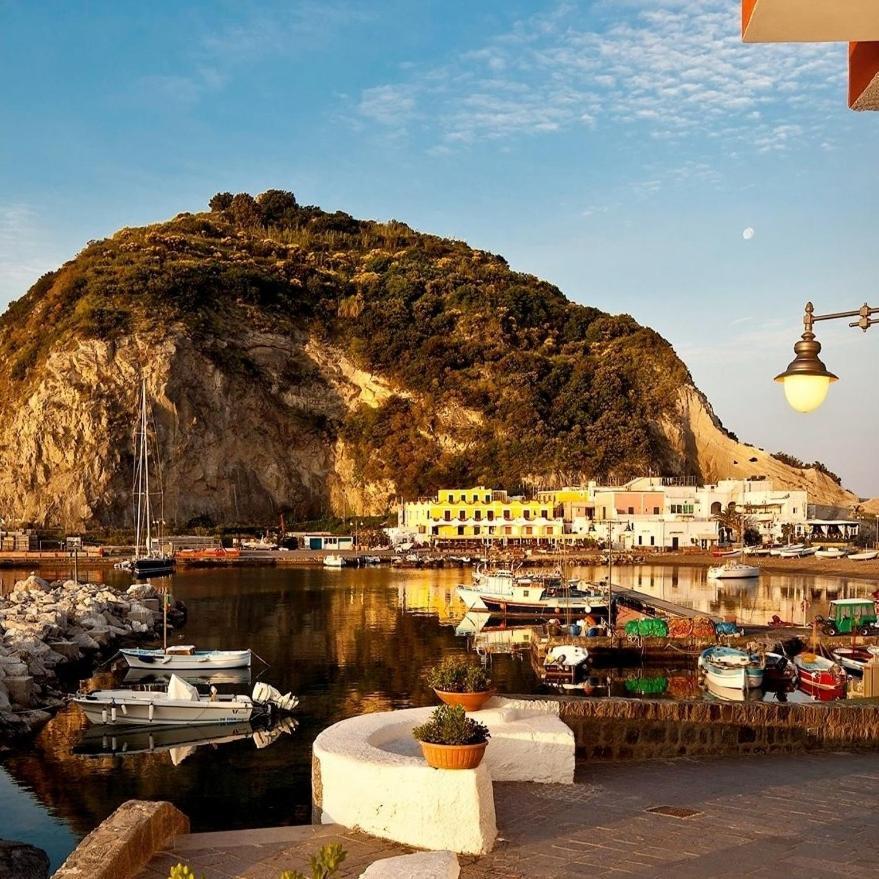 Casa Vacanza al mare a Sant'Angelo Ischia Esterno foto