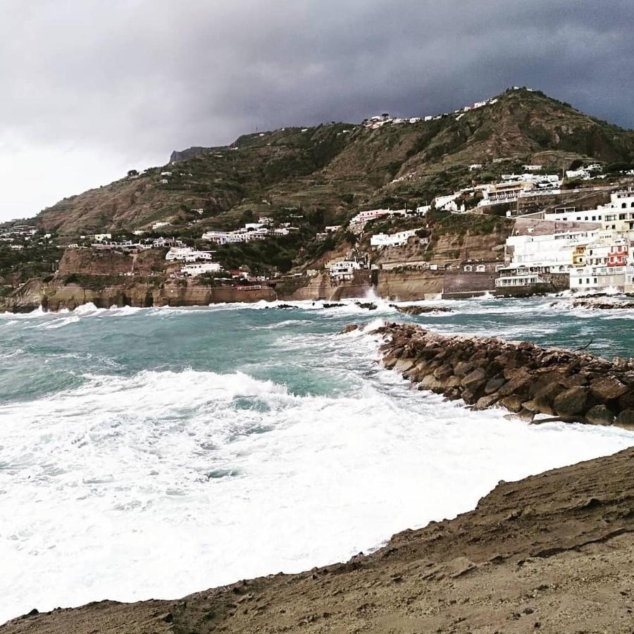 Casa Vacanza al mare a Sant'Angelo Ischia Esterno foto