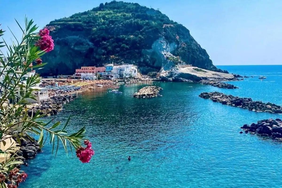 Casa Vacanza al mare a Sant'Angelo Ischia Esterno foto